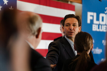 Ron DeSantis’s Twitter rollout added him to a long line of politicians who have fallen victim to technical and logistical snafus.