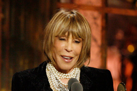 With her husband and songwriting partner, Barry Mann, she wrote lyrics for timeless hits by the Righteous Brothers, the Animals and Dolly Parton.