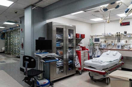 The City Council is expected to approve a bill on Thursday that would allow New Yorkers to compare the cost of hospital procedures online.