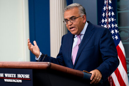 Dr. Jha, who oversaw the Biden administration’s pandemic response as it wound down, will return to his post as dean of the School of Public Health at Brown University.