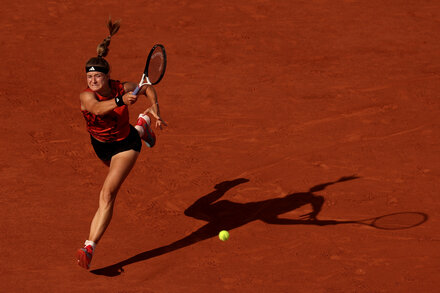The tennis world has been waiting for Karolina Muchova to be healthy. Now she gets a shot at Iga Swiatek with a Grand Slam title on the line.