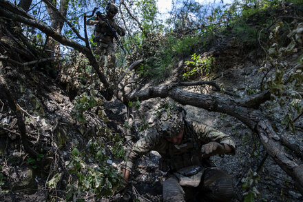 Military analysts and U.S. officials said it was too soon to judge the success of Ukraine’s offensive, which is looking for weaknesses to exploit, in the face of fierce resistance.