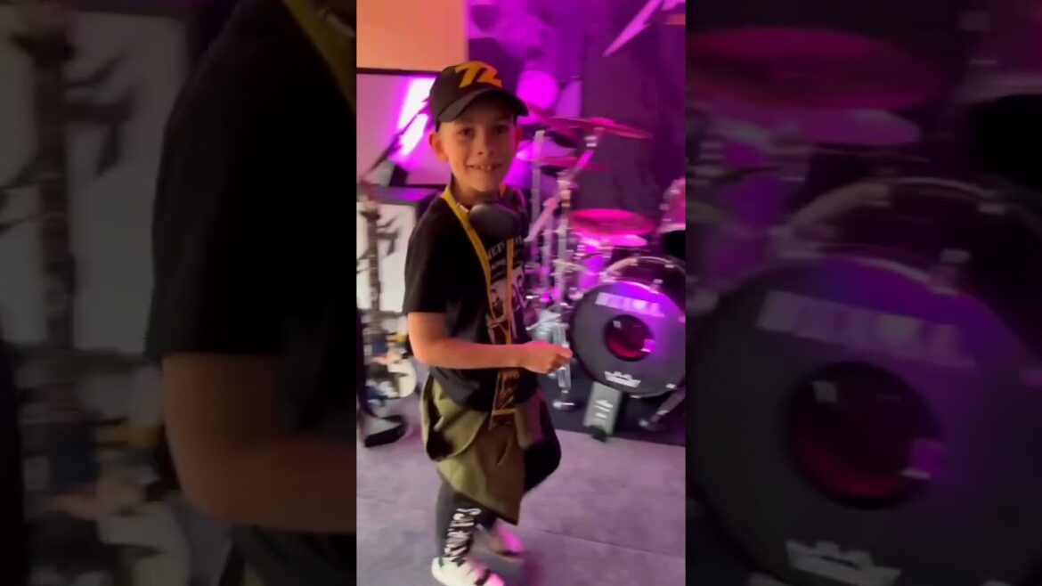 I went to the Paris performance in Metallica!  May 19 2023 France Stud de France-