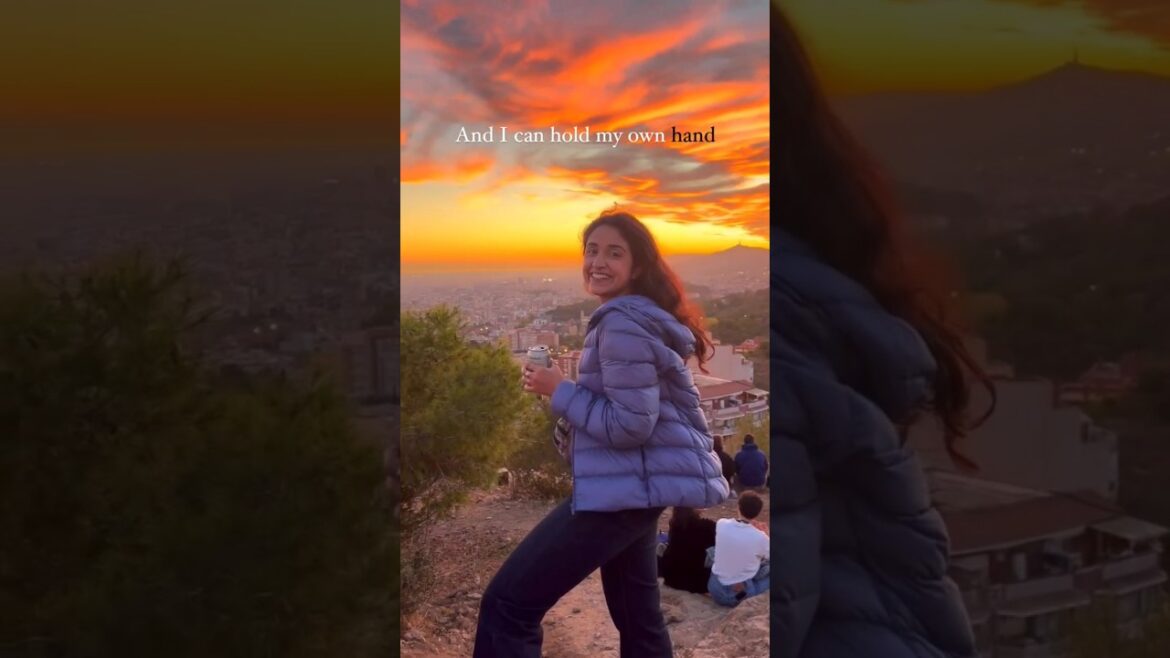 Why traveling Solo is the best teacher in life! 💜 #solotravel #lifelessons #Inspiration #Selfcare