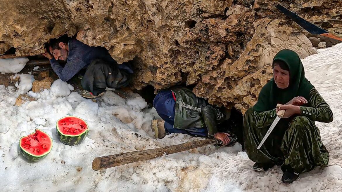 Snow and secret trip: reveal the hidden belongings of a nomadic family