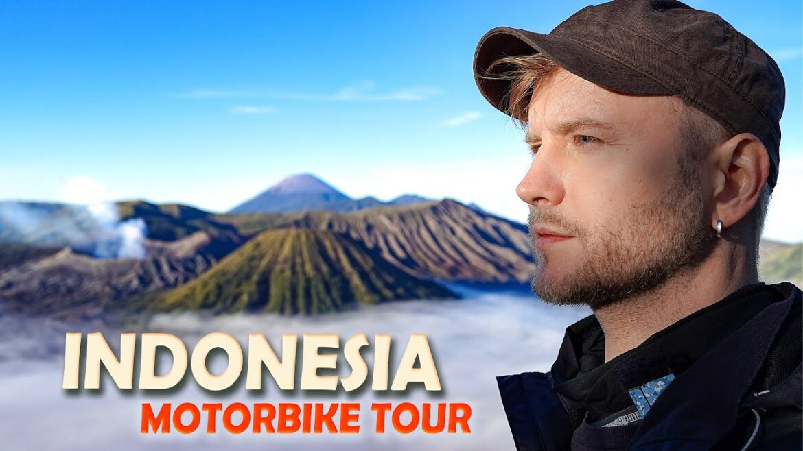 I climbed the summit of the Volcano in Indonesia! Exciting motor bike tour! 2023 Mount Bromo