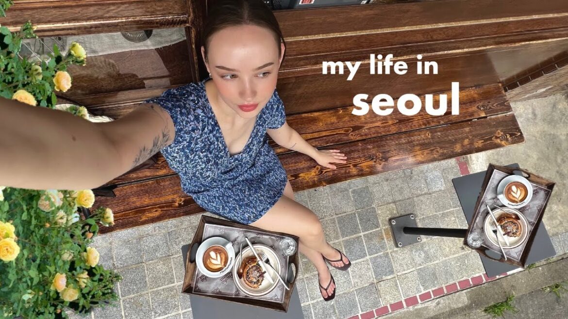 Soul Blog  Making friends making friends inviting to new cute cafes and picnics